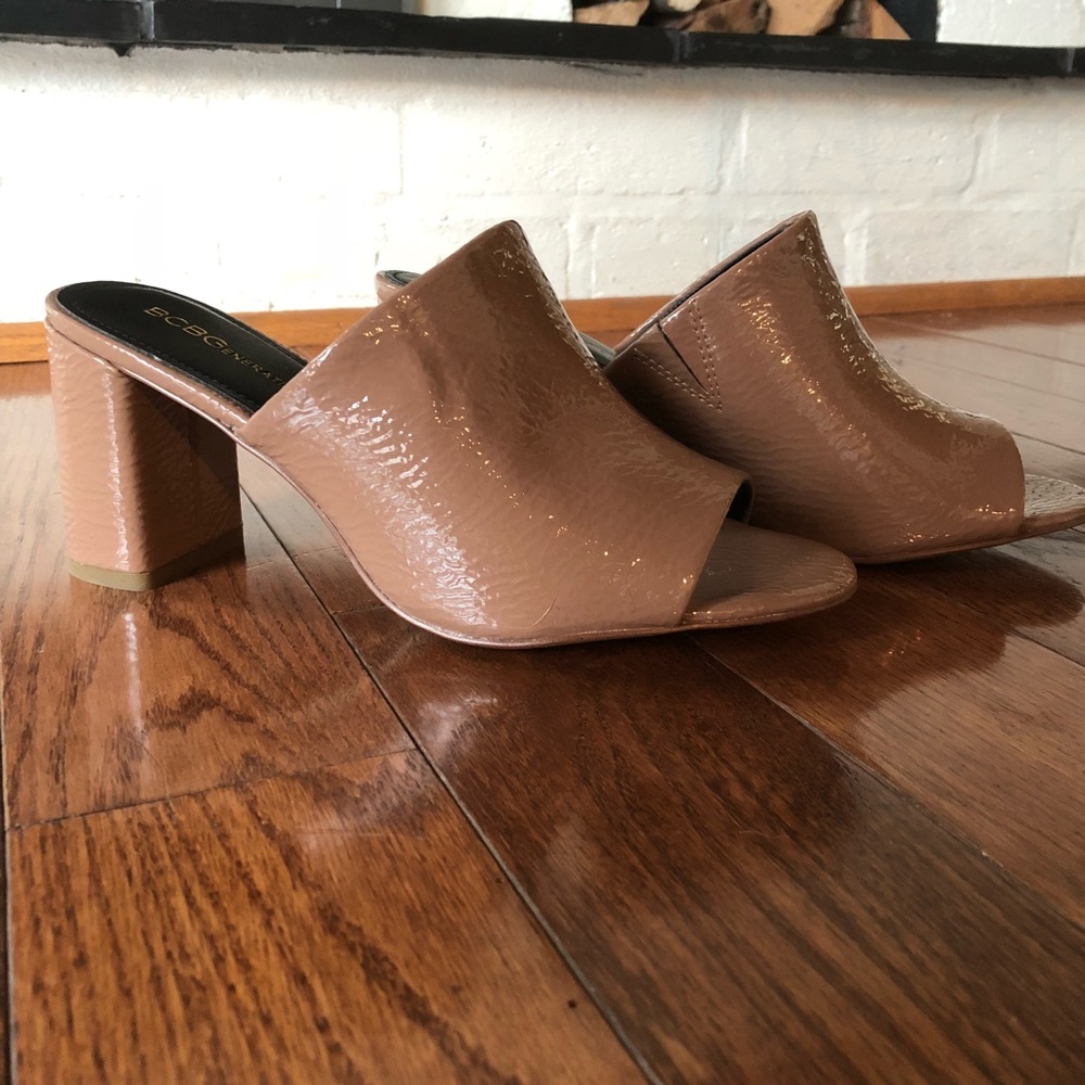 brand new patent leather tan/blush mule sandals!